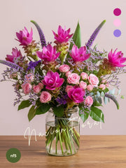 Jardín de flores curcuma