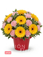 Rosas Y Gerberas - Elegancia Cálida