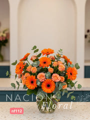 Gerberas y Rosas en Degradé Naranja Floral Fresco