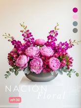 Florero con Peonías Rosas, Orquídeas y Alstroemerias | Regalo Premium