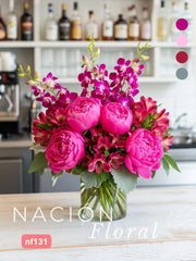 Ensueño Lila: Arreglo de Peonías y Orquídeas