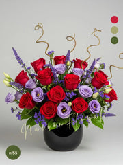 Rosas y Lisianthus: Pasión Morada