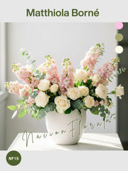 Matthiola y Rosa Crema: Distinción Pura