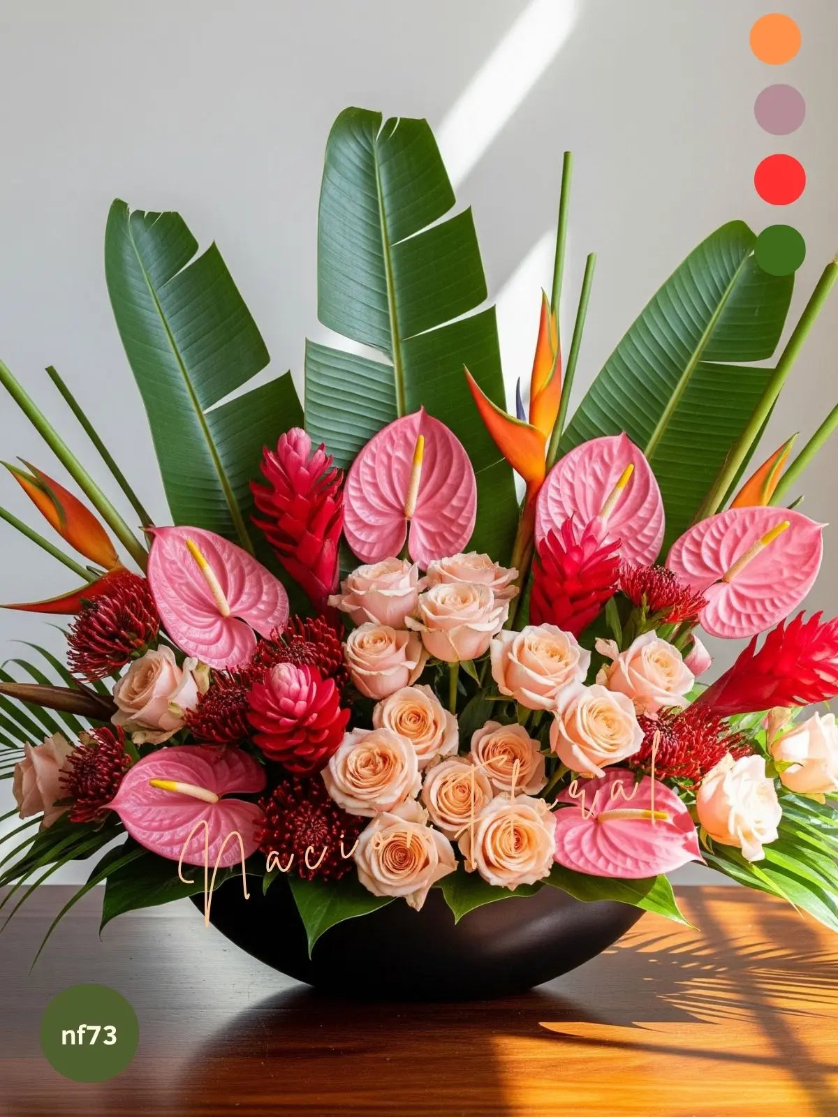 Heliconias y Rosas: Exotismo Vibrante