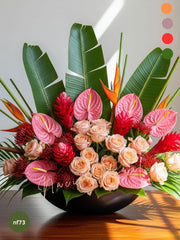 Heliconias y Rosas: Exotismo Vibrante