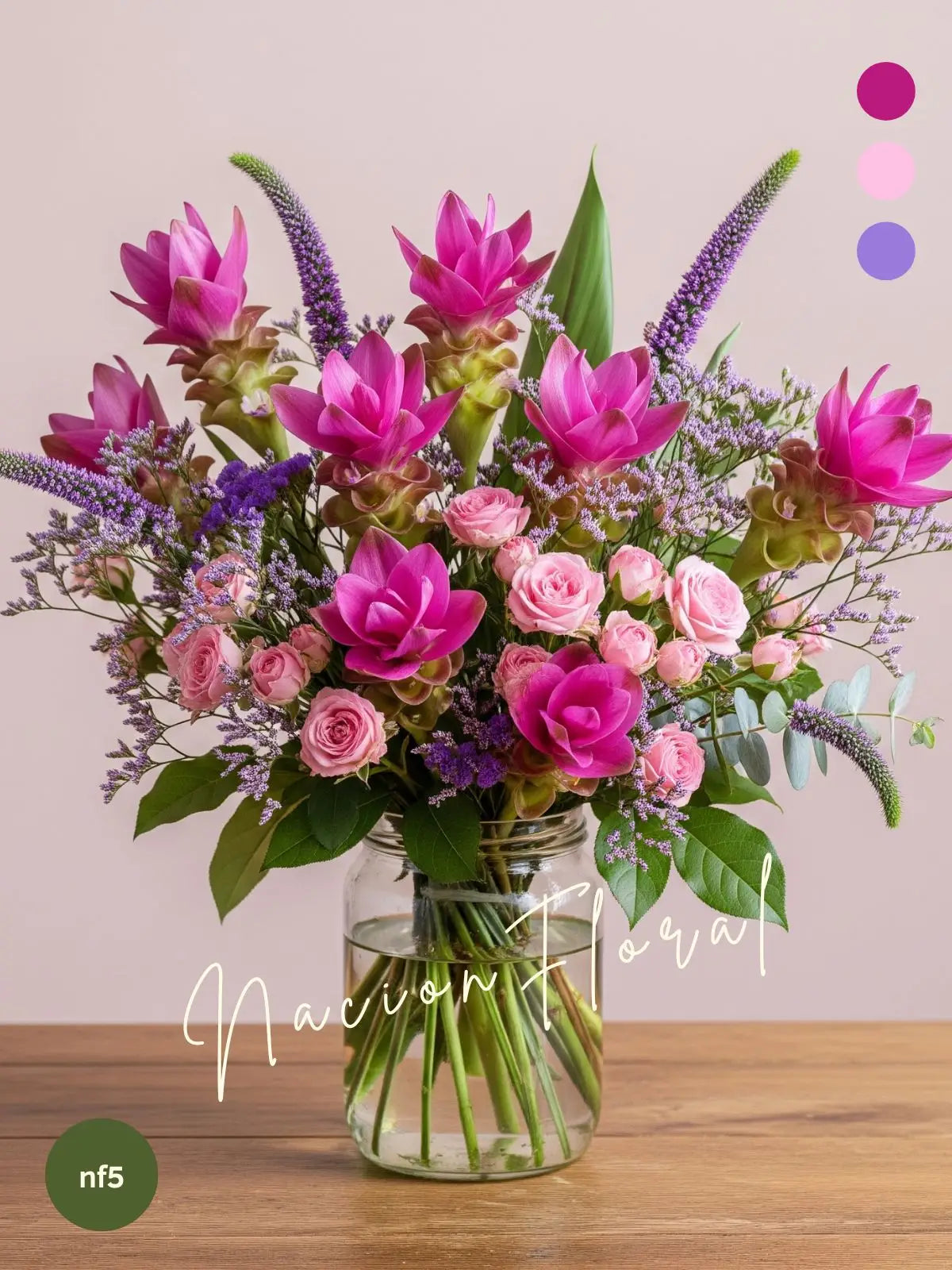 Jardín de flores curcuma