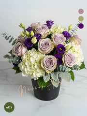 Rosas Amnesia y Hortensias: Armonía Sofisticada