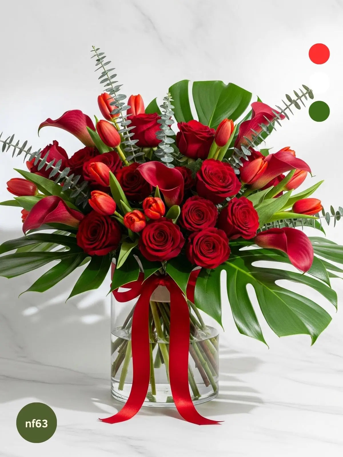 Rosas y Tulipanes: Pasión Escarlata