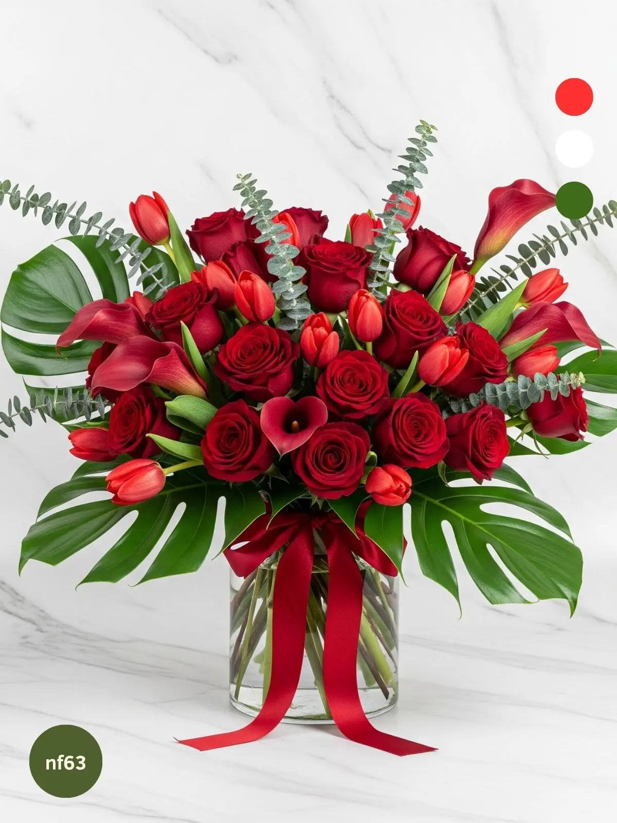 Rosas y Tulipanes: Pasión Escarlata